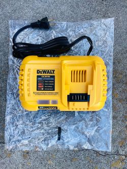 Dewalt 20v New fast charger ( 50$ Firm )