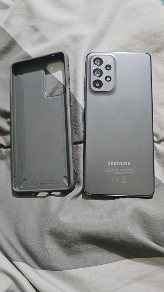 unlocked Samsung Galaxy A73 5G dual sim 128 GB 8GB of Ram