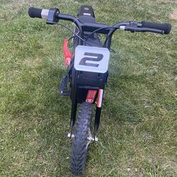 motorcycle Razor  - Black - Simple to use