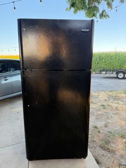 Frigidaire refrigerator