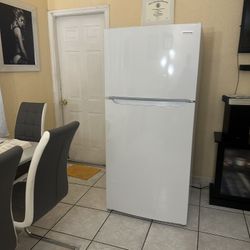 Frigidaire refrigerator for sale—like new.