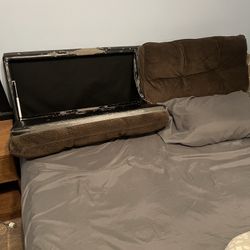 Queen Bed