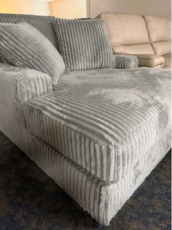 Comfy Chaise Lounge Chairs @ FURNITURE LOVE ❤️