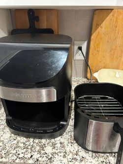 Gourmia 7qt air fryer. 10 functions. Moving sale.