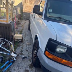 2010 Chevrolet Express