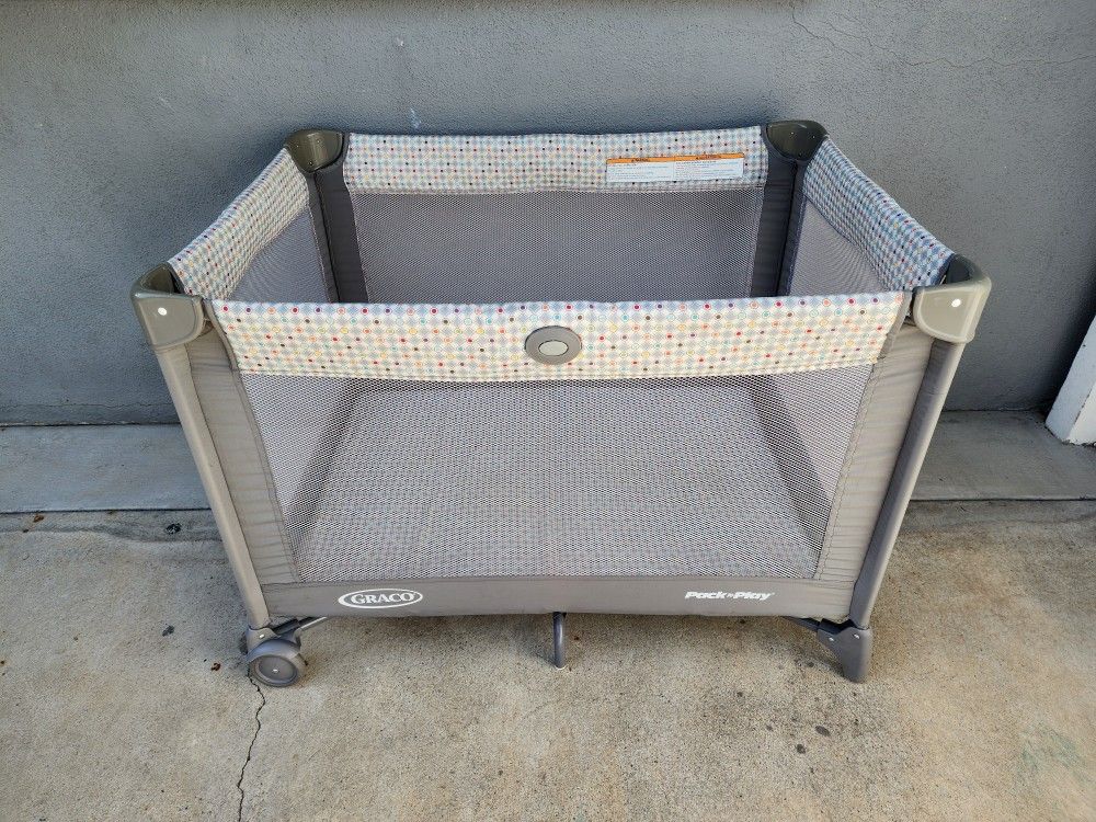 Graco Pack 'N Play