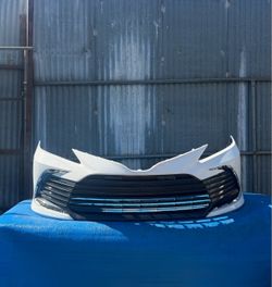 2021 2022 2023 2024 Toyota Camry LE / XLE  Front Bumper & Grille OEM (ORIGINAL)