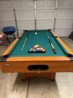 Mizerak Pool Table with Balls and Cues