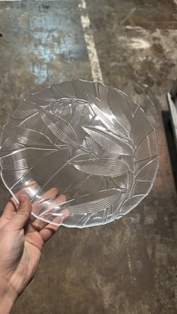 5 decorative glass charger / presentation plates