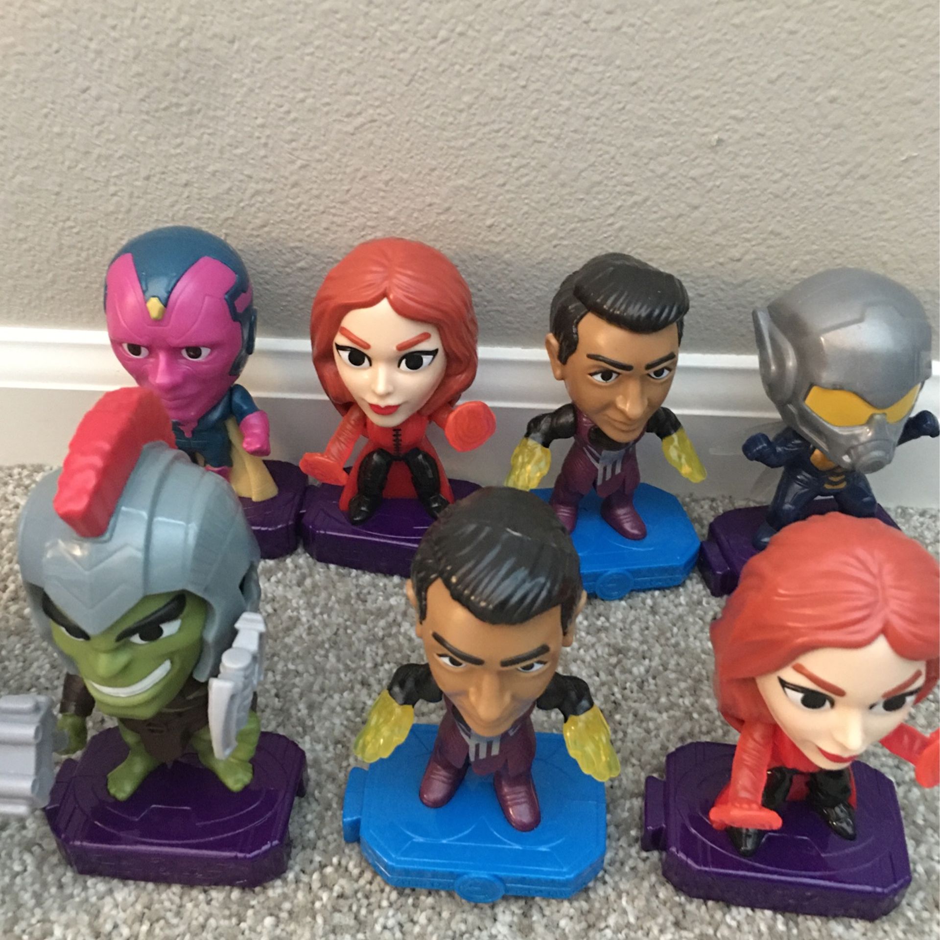 Marvel Action Figures Captain America Mighty Mugs