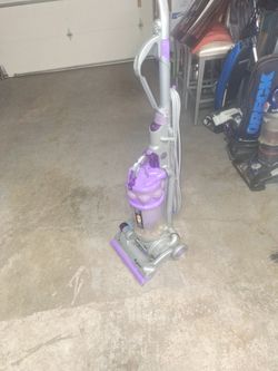 Dyson. DC14 VACUUM 