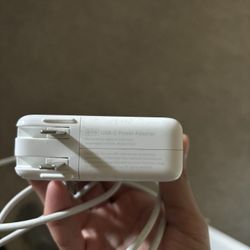 thentic Apple 61W USB-C Power Adapter – $40 (Like New)