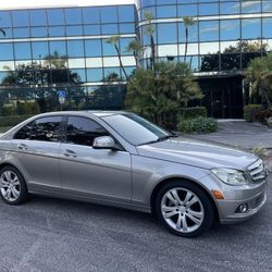 2009 Mercedes-Benz C-Class C 300 Luxury