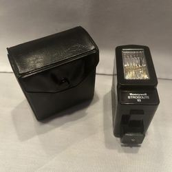 Vintage Honeywell Stroblite 18 Camera Flash w Case 
