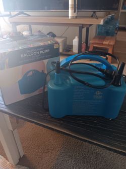 Blue balloon pump