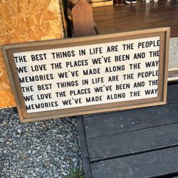 RUSTIC FARMHOUSE SIGN