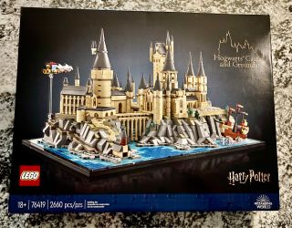 Lego 76419 Harry Potter Hogwarts Castle and Grounds  NEW