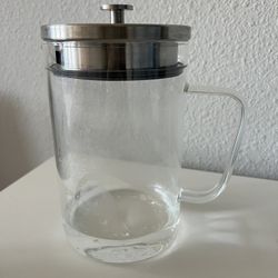 67oz Glass Pitcher with Stainless Steel Lid