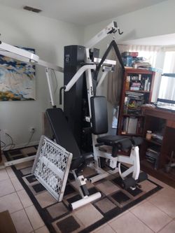 Smith Machine Parabody 425