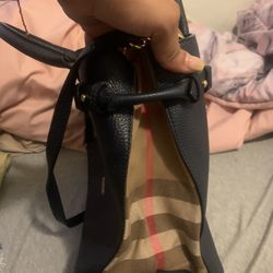 Burberry $1000 Obo