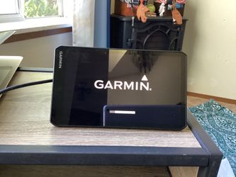 Dezl Garmin- Model OTR 700. Works beautifully. In excellent Condition. High quality. Updated already