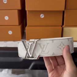 Lv Belt