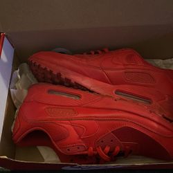 Red Air Max 90 