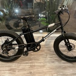 Swagtron EB 6 Bandit Electric Fat Tire Bike for Youth 18.6 MPH and 20 Mile Range for Sale in Glendale AZ OfferUp