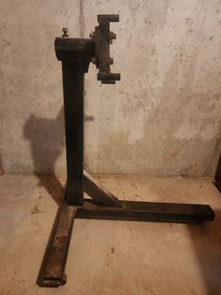 Heavy duty Engine stand