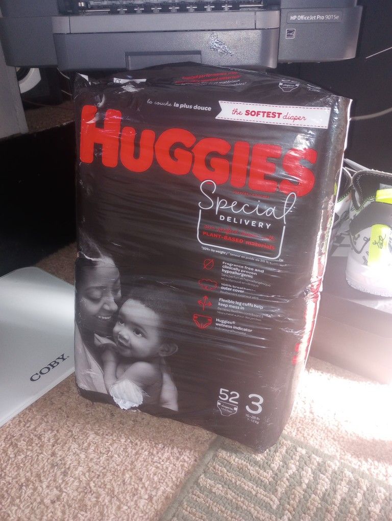 Huggies Size 3 52ct.