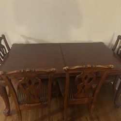 Dining Room Table and Chairs 