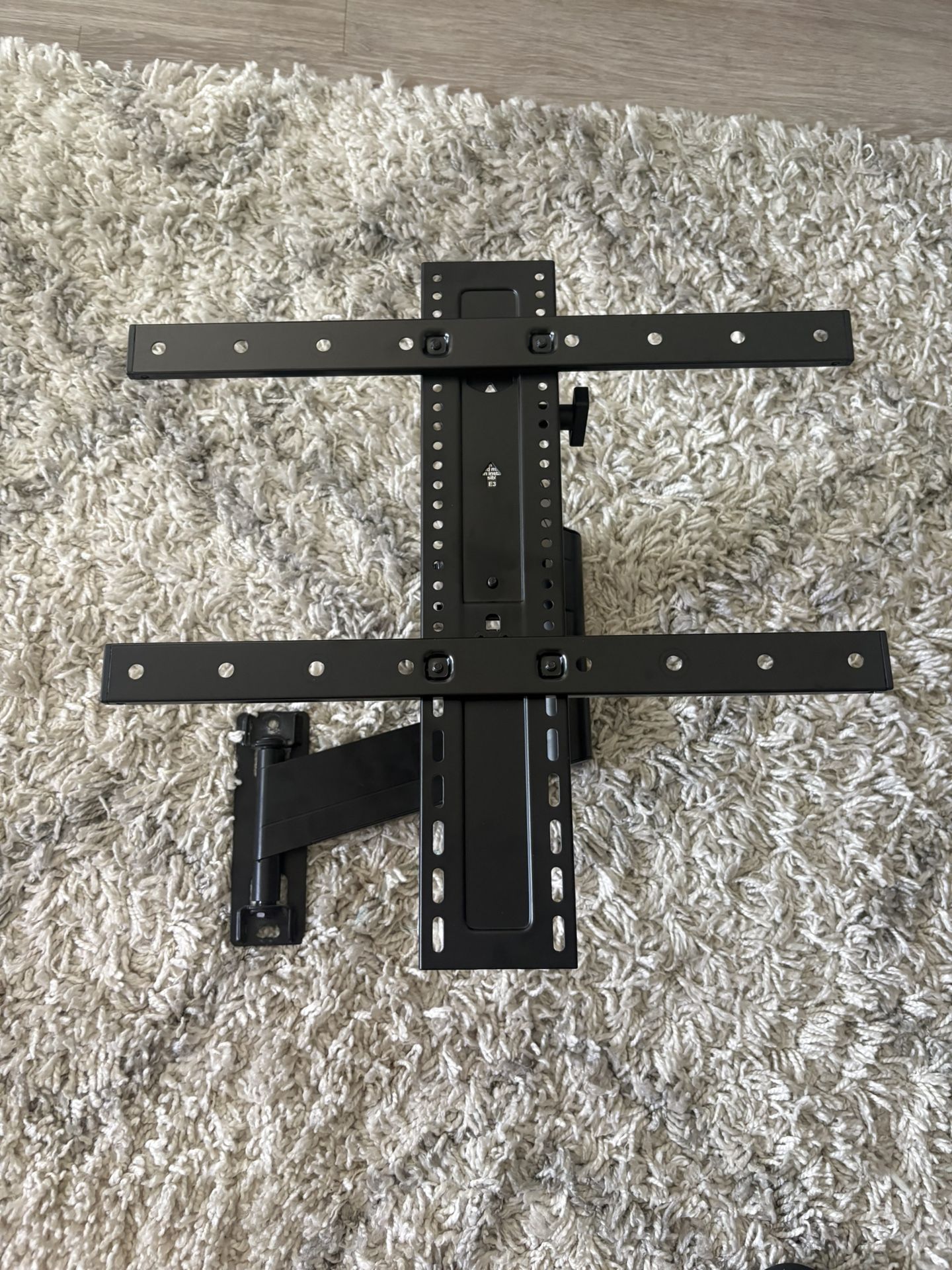 SANUS Full Motion TV Wall Mount for 26”-55”