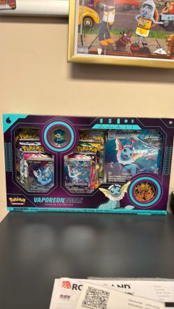 Pokemon-Vaporeon VMAX Premium Collection - Miscellaneous Cards & Products (MCAP)