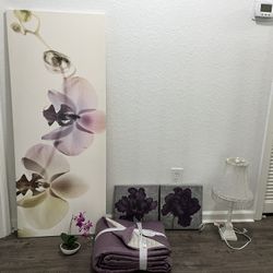  Pictures/lamp/blanket 