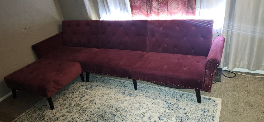 Beautiful Sofa Rug Leds Lamp And Delivery Only $599.99