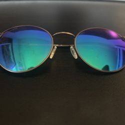 Round Mirrored Sunglasses – Blue/Green/Purple Lenses – Retro Style