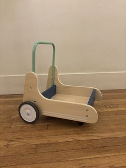 KiwiCo Toddler Push Cart 