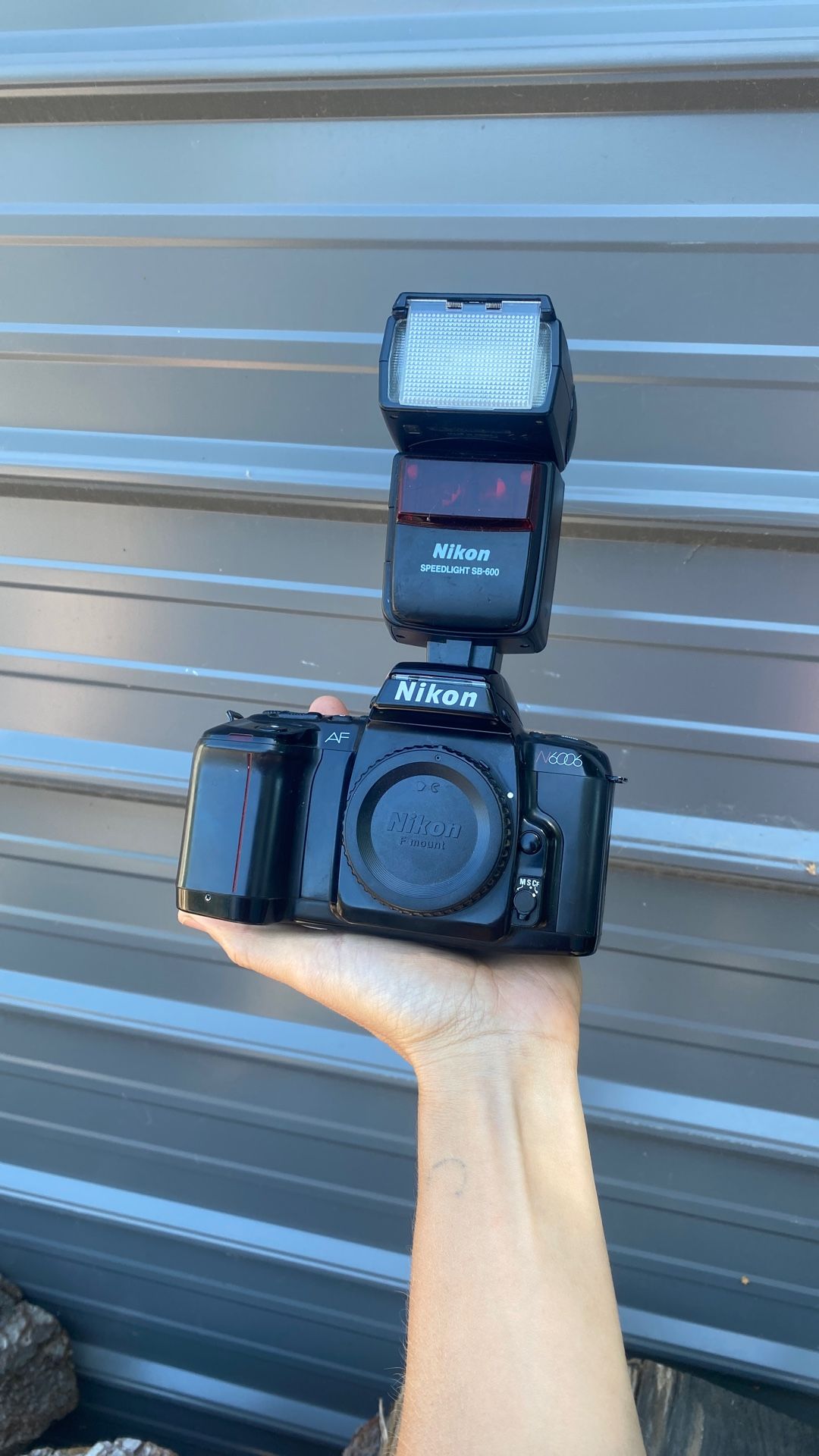 Nikon N6006 No Lense