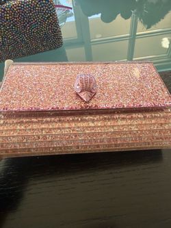 Clutch purse 👛