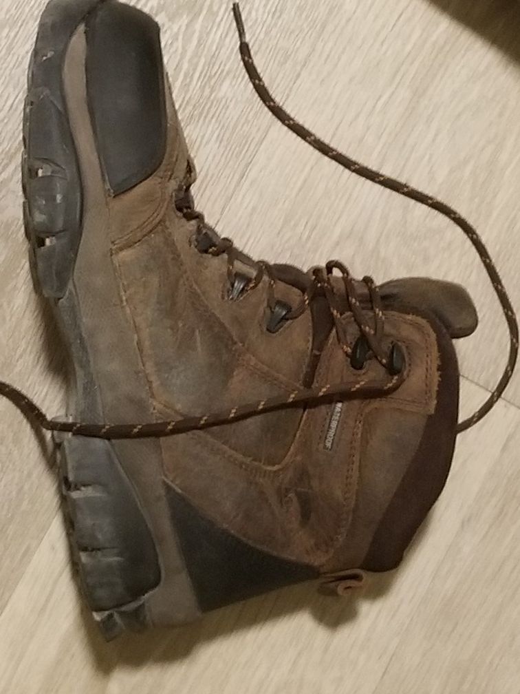 Avengers boots size 10.5 barely used