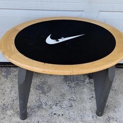 Vintage Nike table 