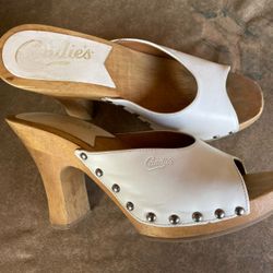 Vintage Candie’s Marilyn Wooden Clog, White Leather, Size 6