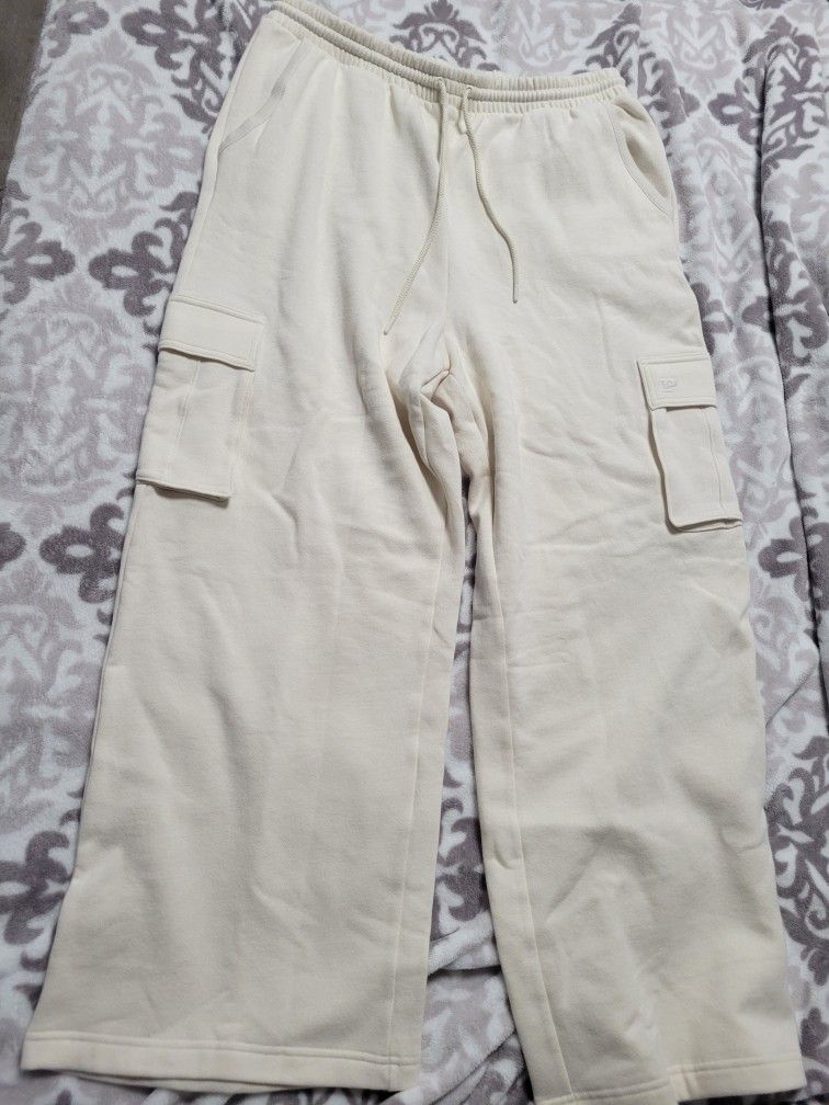 PINK- CREAM CARGO PANTS