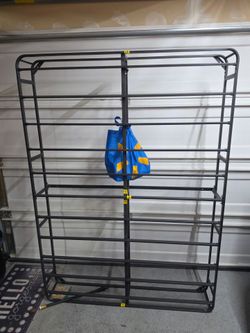 Full size metal box spring/bed frame