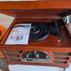 Record Player Radio CD Tape Combo Crosley
