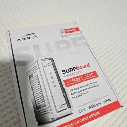 Arris SURFboard SB6190 Cable Modem