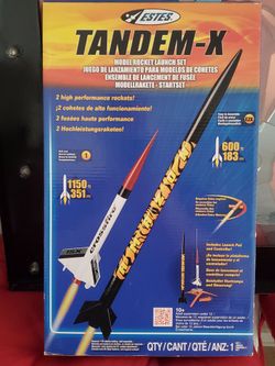 Estes Tandem-X model rocket launch set