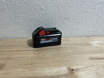 Milwaukee M18 Red Lithium High Output XC6.0 Battery Unused Open Box