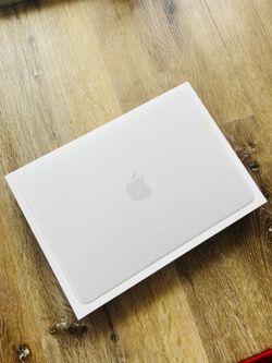 MacBook Neo 13-inch 8GB 512GB sealed in the box