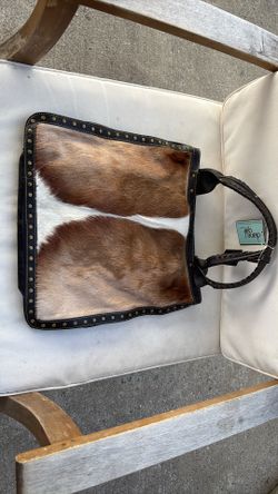 A handbag